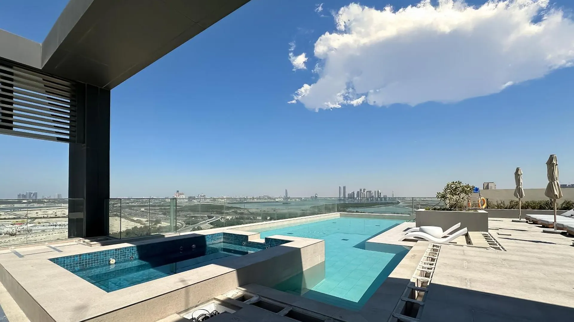 Trophy-Aesthetic Apartment W Skyline And دبي